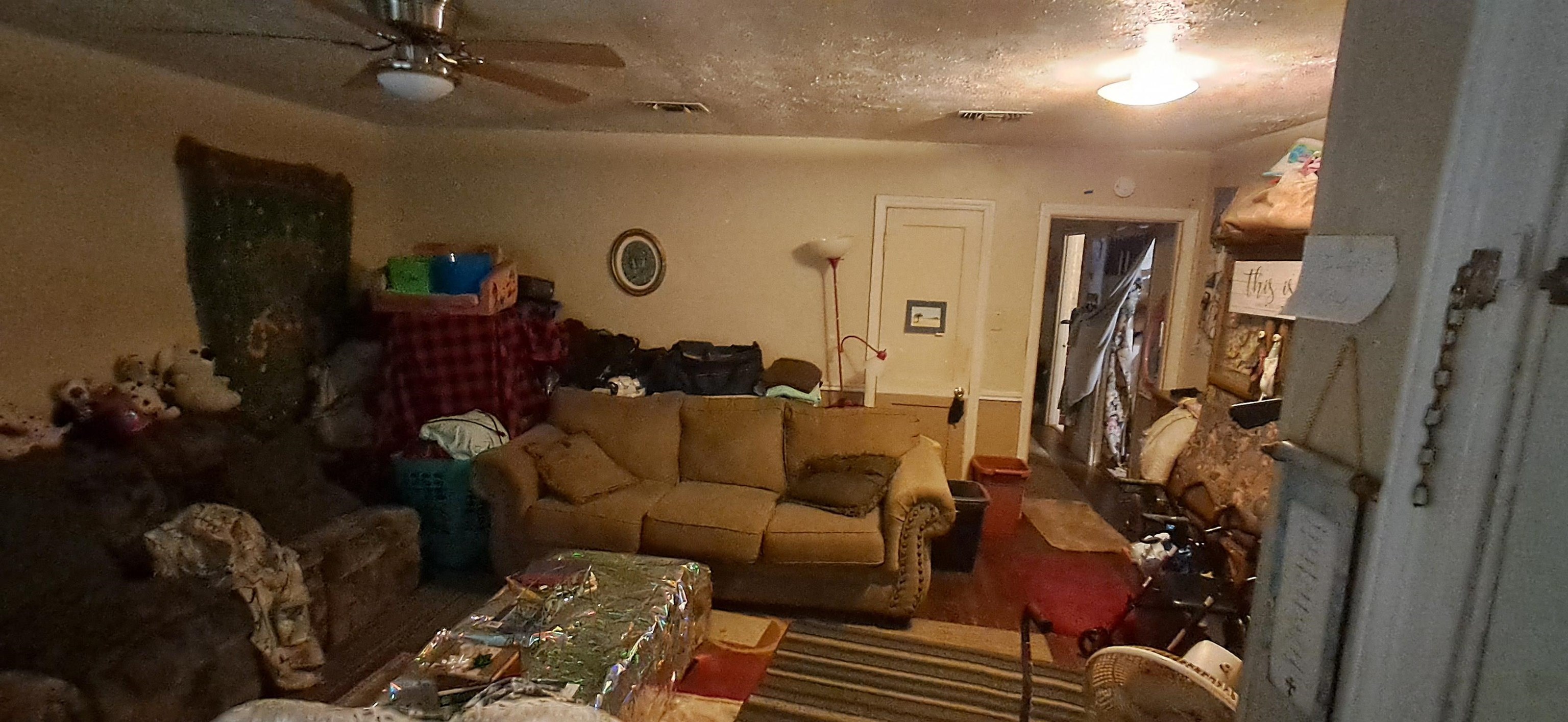 6 Circle R Street Orange, TX 77630 - Photo 2 of 4