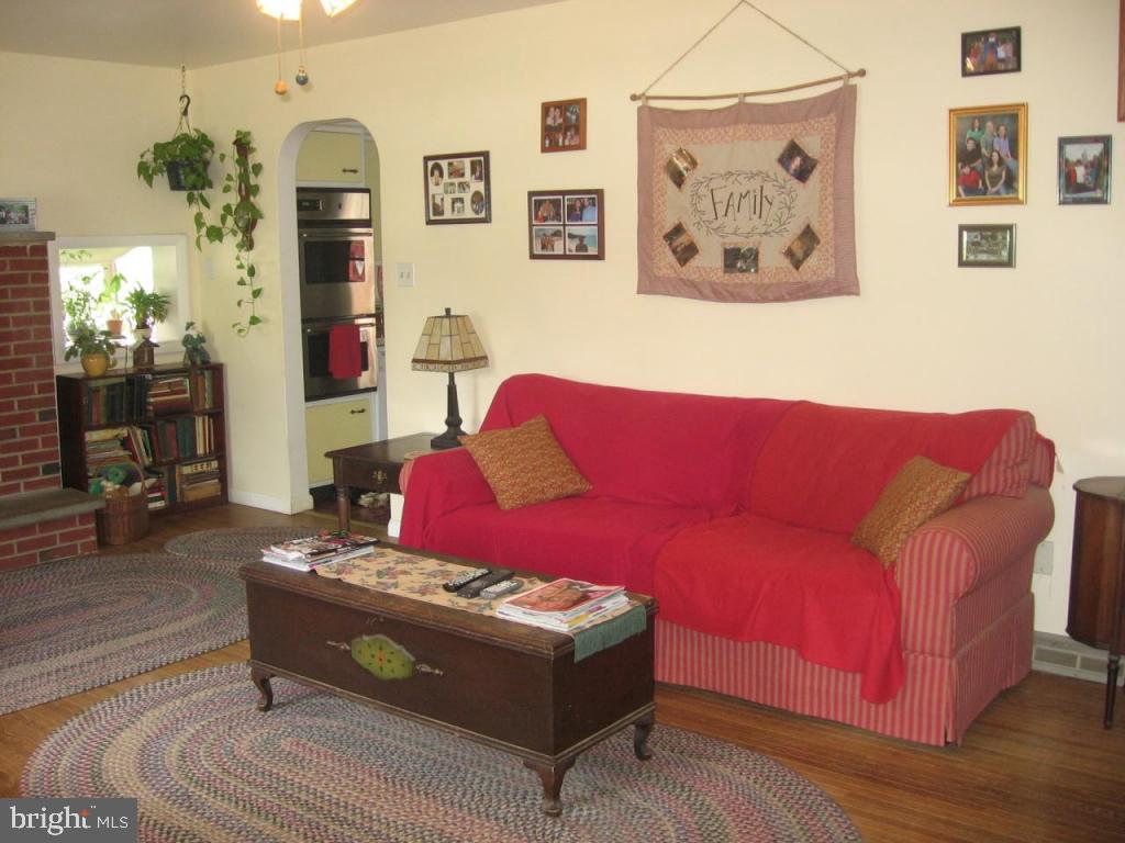 60 Forney Drive Lititz, PA 17543 - Photo 3 of 19 Gallery Image 3