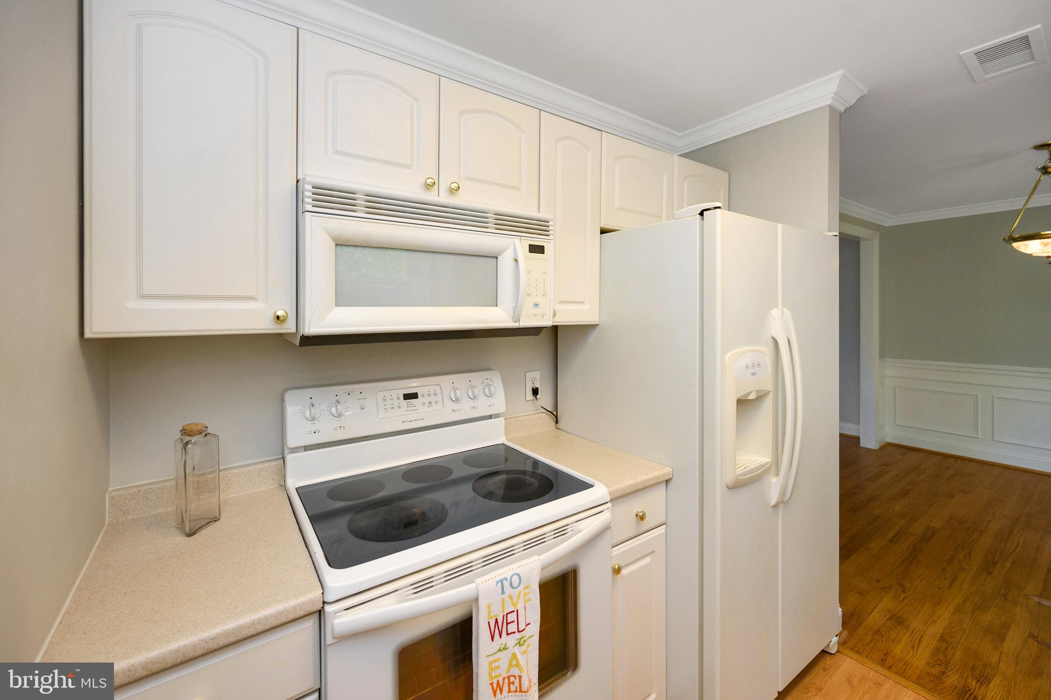 909 Hopton Road Woodbridge, VA 22191 - Photo 11 of 50 Gallery Image 11