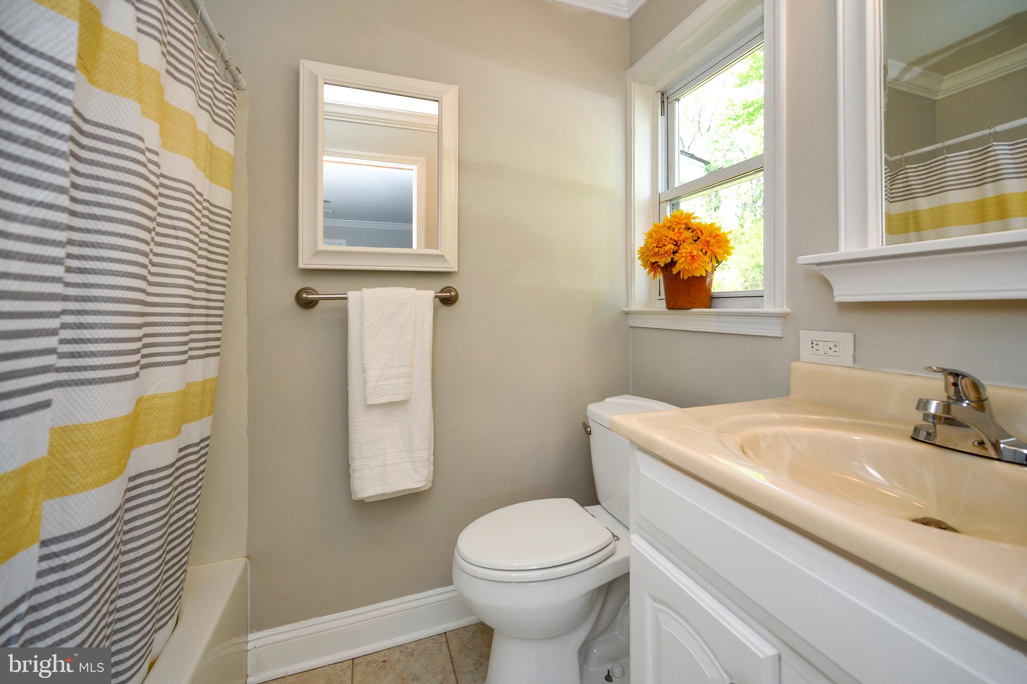909 Hopton Road Woodbridge, VA 22191 - Photo 21 of 50 Gallery Image 21