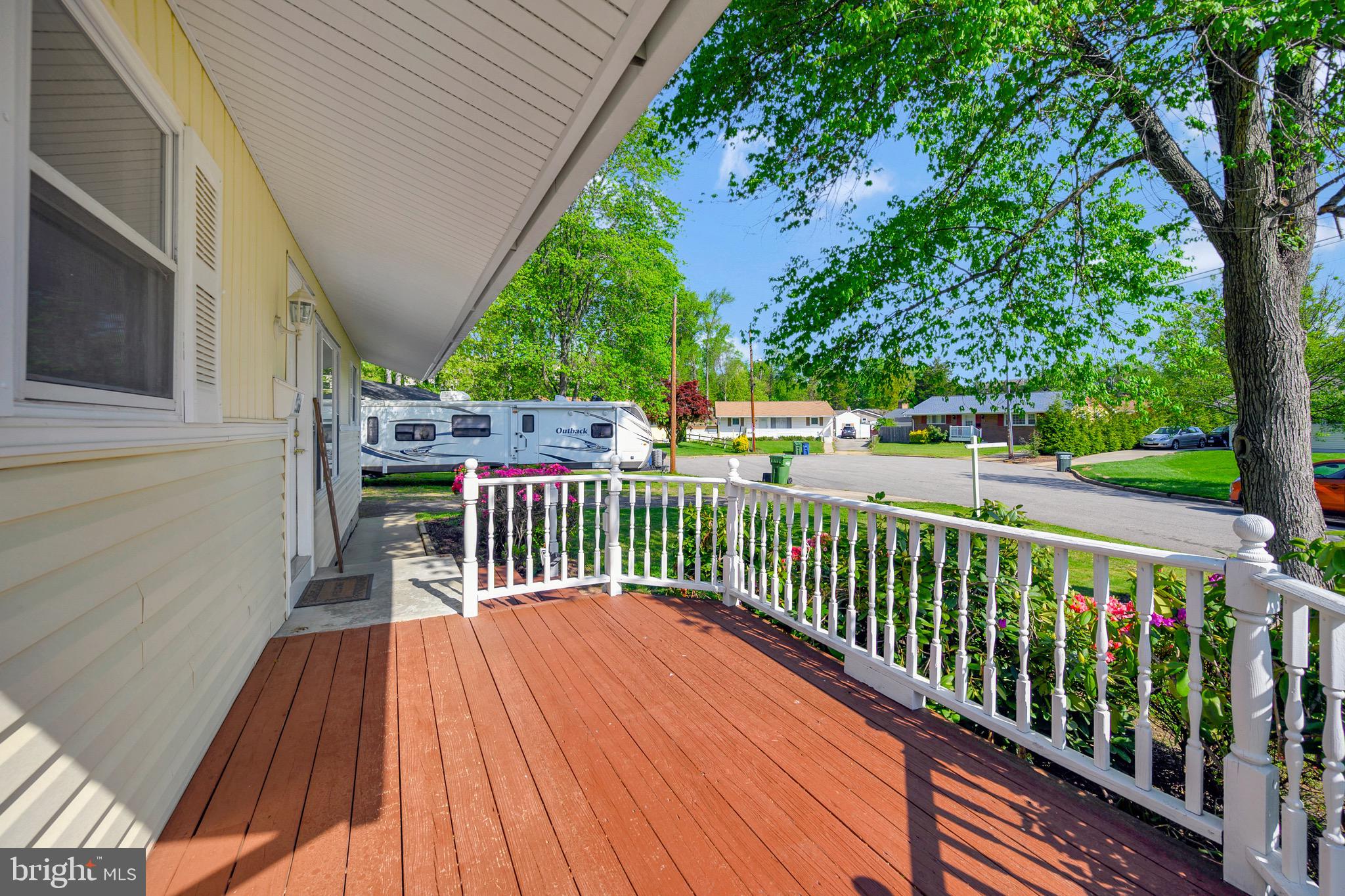 909 Hopton Road Woodbridge, VA 22191 - Photo 28 of 50 Gallery Image 28