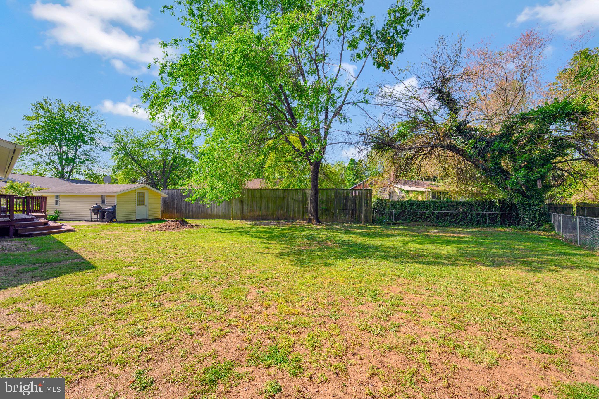 909 Hopton Road Woodbridge, VA 22191 - Photo 33 of 50 Gallery Image 33