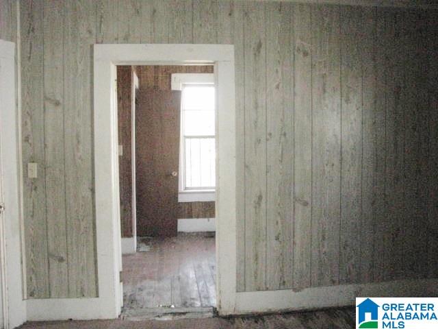 640 26th Street Southwest Birmingham, AL 35211 - Photo 4 of 8