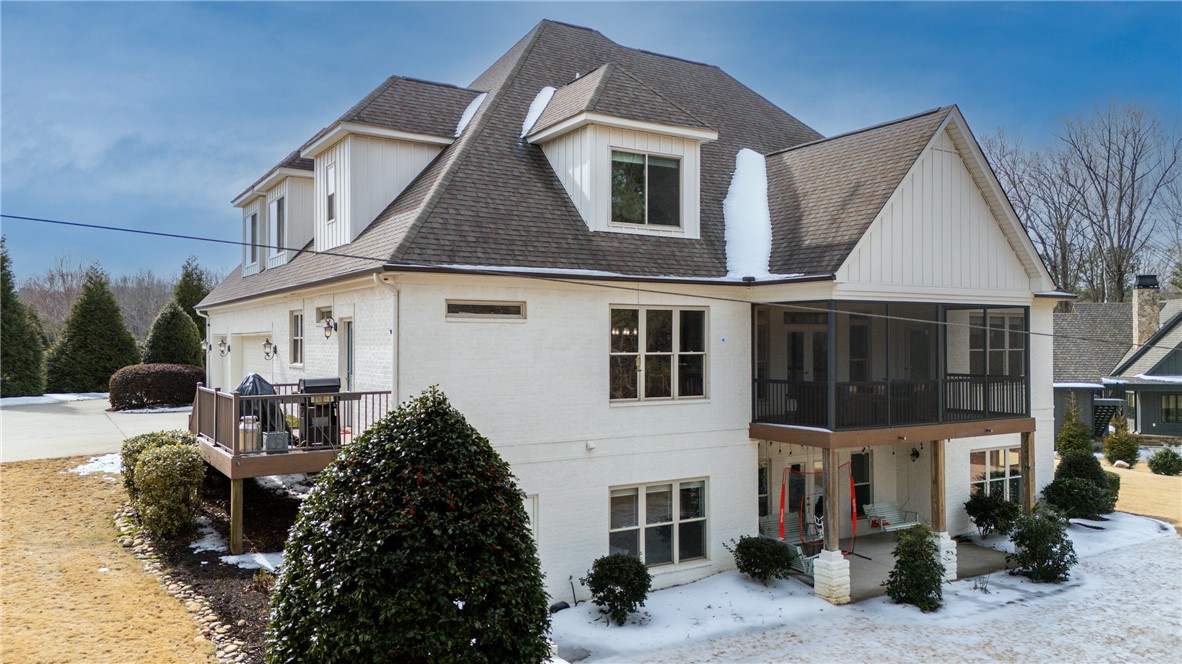 104 Wyntuck Court Clemson, SC 29631 - Photo 3 of 49