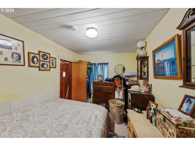 $249,999 | 1142 Minnesota Avenue, Coos Bay, OR 97420