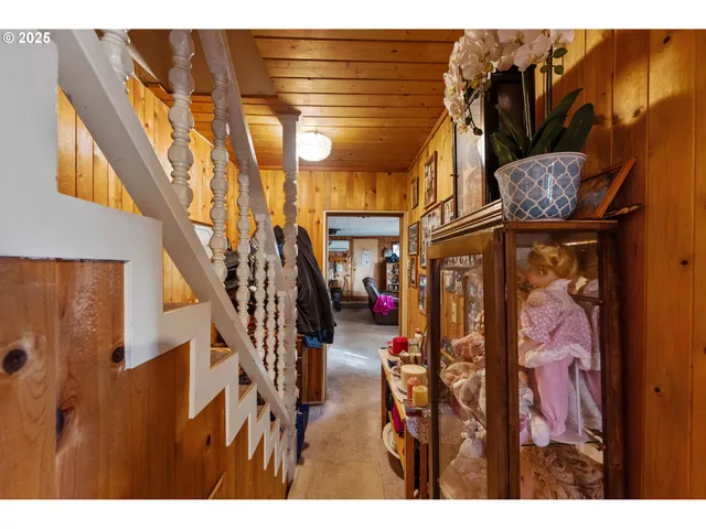 $249,999 | 1142 Minnesota Avenue, Coos Bay, OR 97420