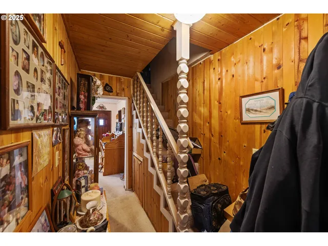 $249,999 | 1142 Minnesota Avenue, Coos Bay, OR 97420