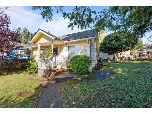 $249,999 | 1142 Minnesota Avenue, Coos Bay, OR 97420
