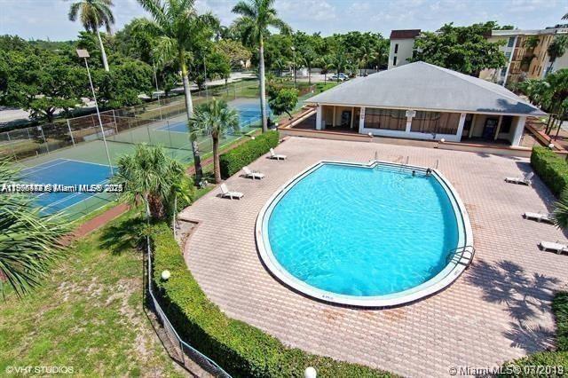 11905 Northeast 2nd Avenue, Unit C402 North Miami, FL 33161 - Photo 2 of 18 an aerial view of a house