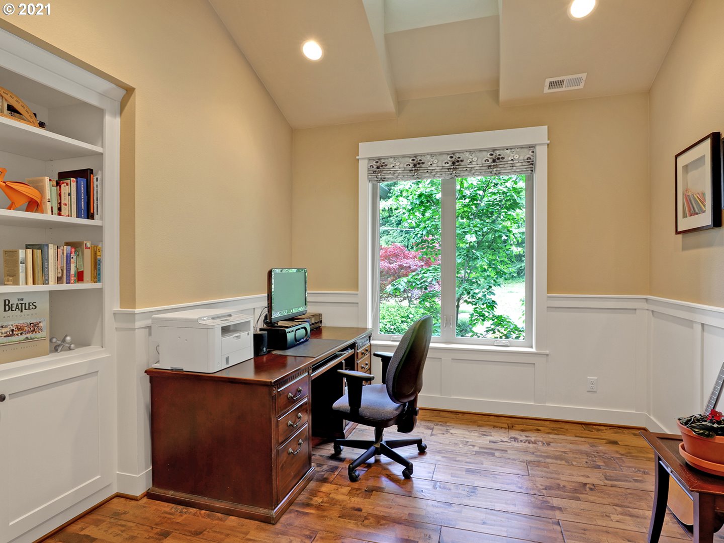 9130 Northwest Leahy Road Portland, OR 97229 - Photo 15 of 32 Gallery Image 15