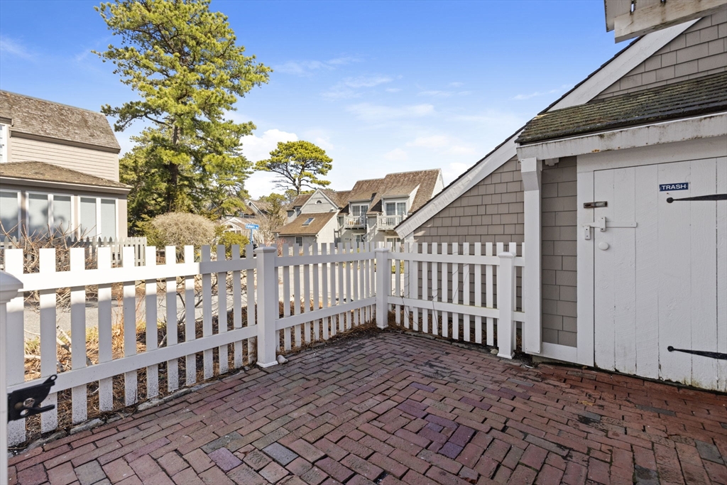 4 Hyannis Point Road, Unit 4 Mashpee, MA 02649 - Photo 7 of 39