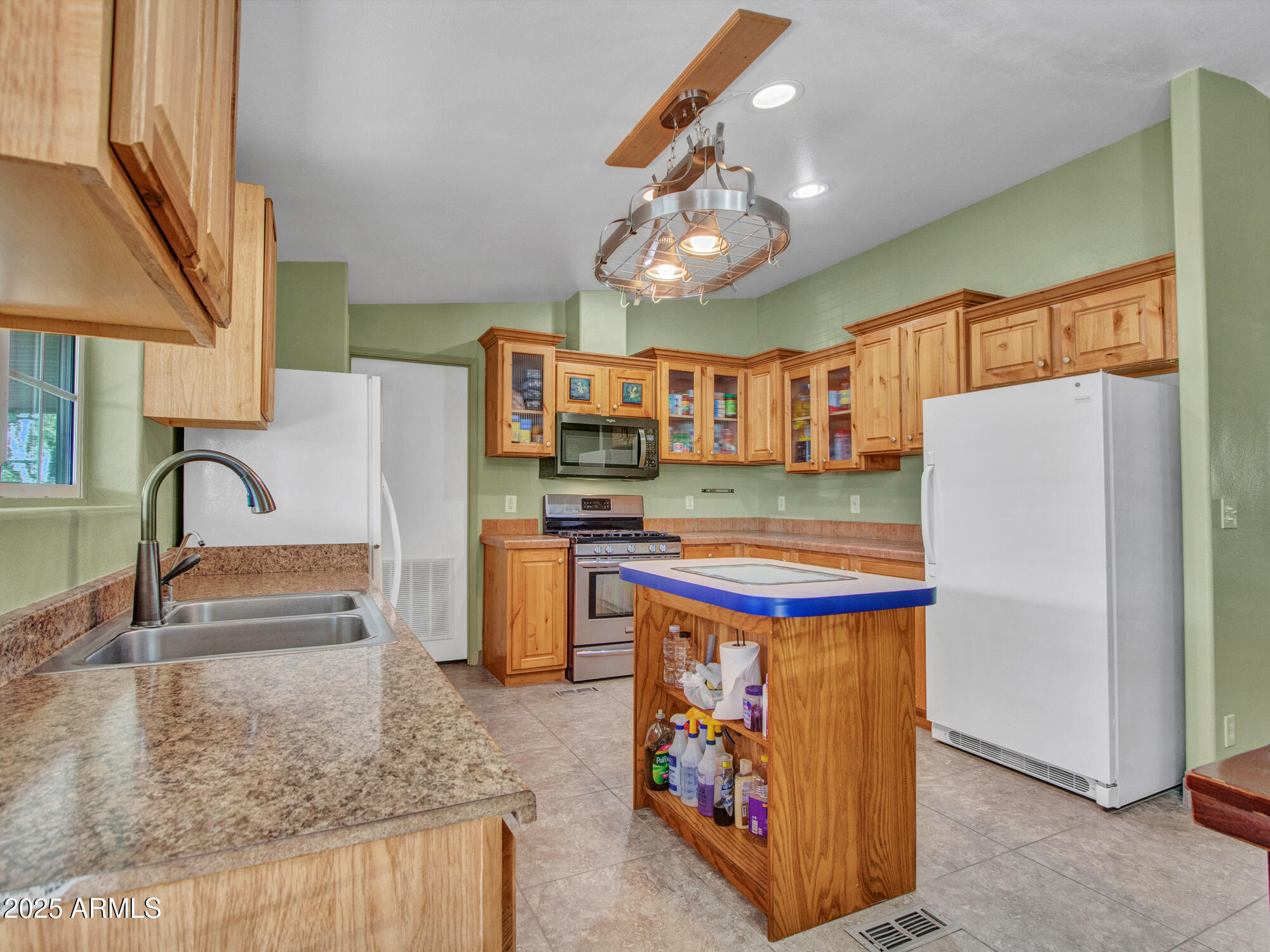6227 North Litchfield Road, Unit 1 Litchfield Park, AZ 85340 - Photo 14 of 30 Kitchen