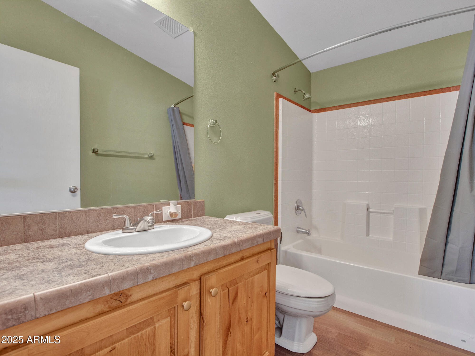 6227 North Litchfield Road, Unit 1 Litchfield Park, AZ 85340 - Photo 21 of 30 Hall Bath