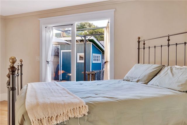 $989,000 | 4562 Lomita Street, Los Angeles, CA 90019