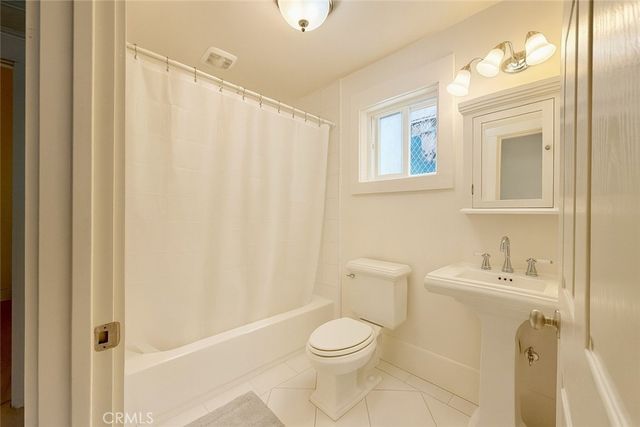 $989,000 | 4562 Lomita Street, Los Angeles, CA 90019