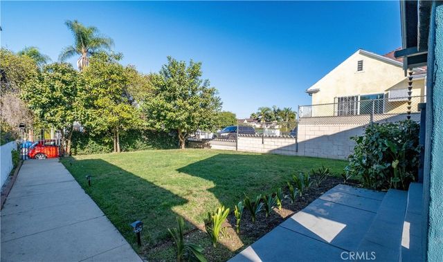 $989,000 | 4562 Lomita Street, Los Angeles, CA 90019