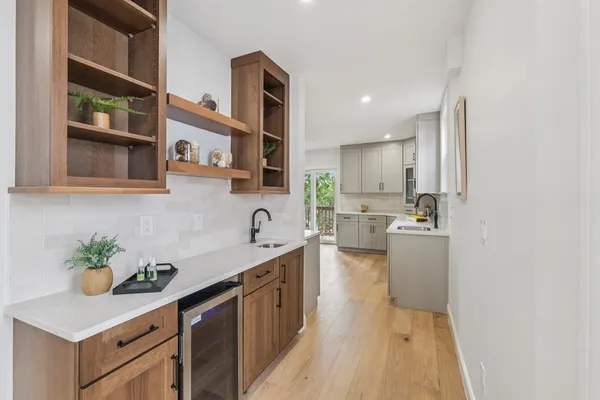 $1,260,000 | 34 Larch Street, Unit 34, Boston, MA 02135