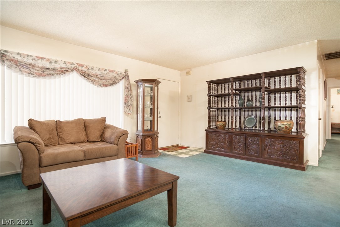 3652 Briarcliff Road Las Vegas, NV 89115 - Photo 11 of 28 Gallery Image 11