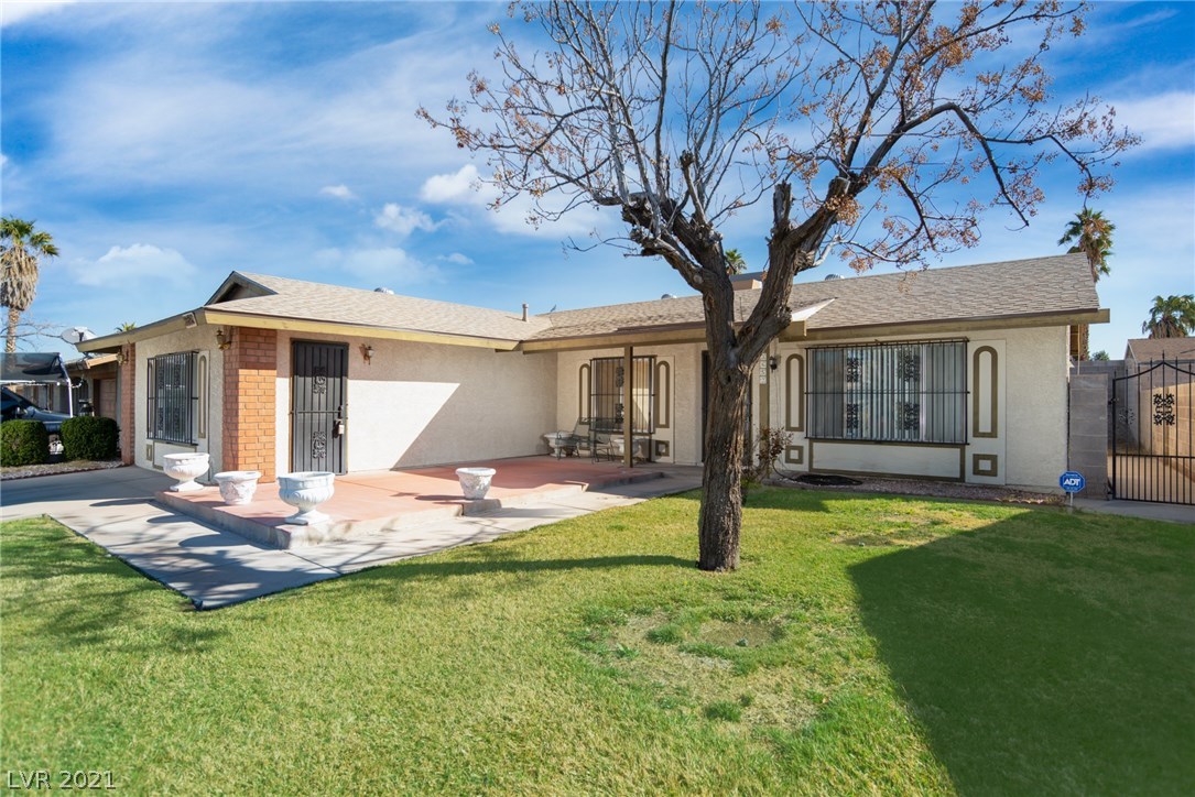 3652 Briarcliff Road Las Vegas, NV 89115 - Photo 3 of 28 Gallery Image 3