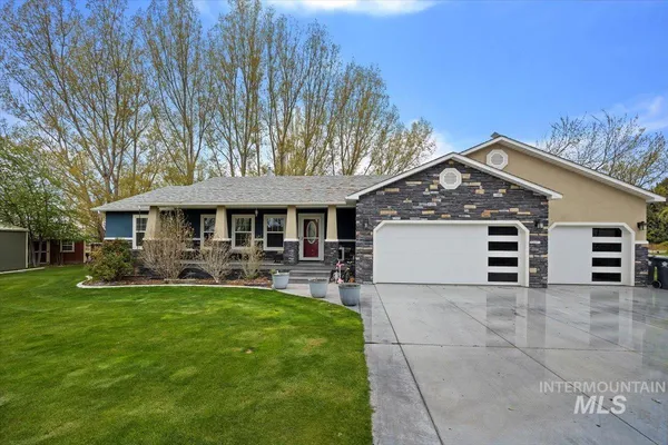 $739,900 | 809 Eastridge Drive, Kimberly, ID 83341