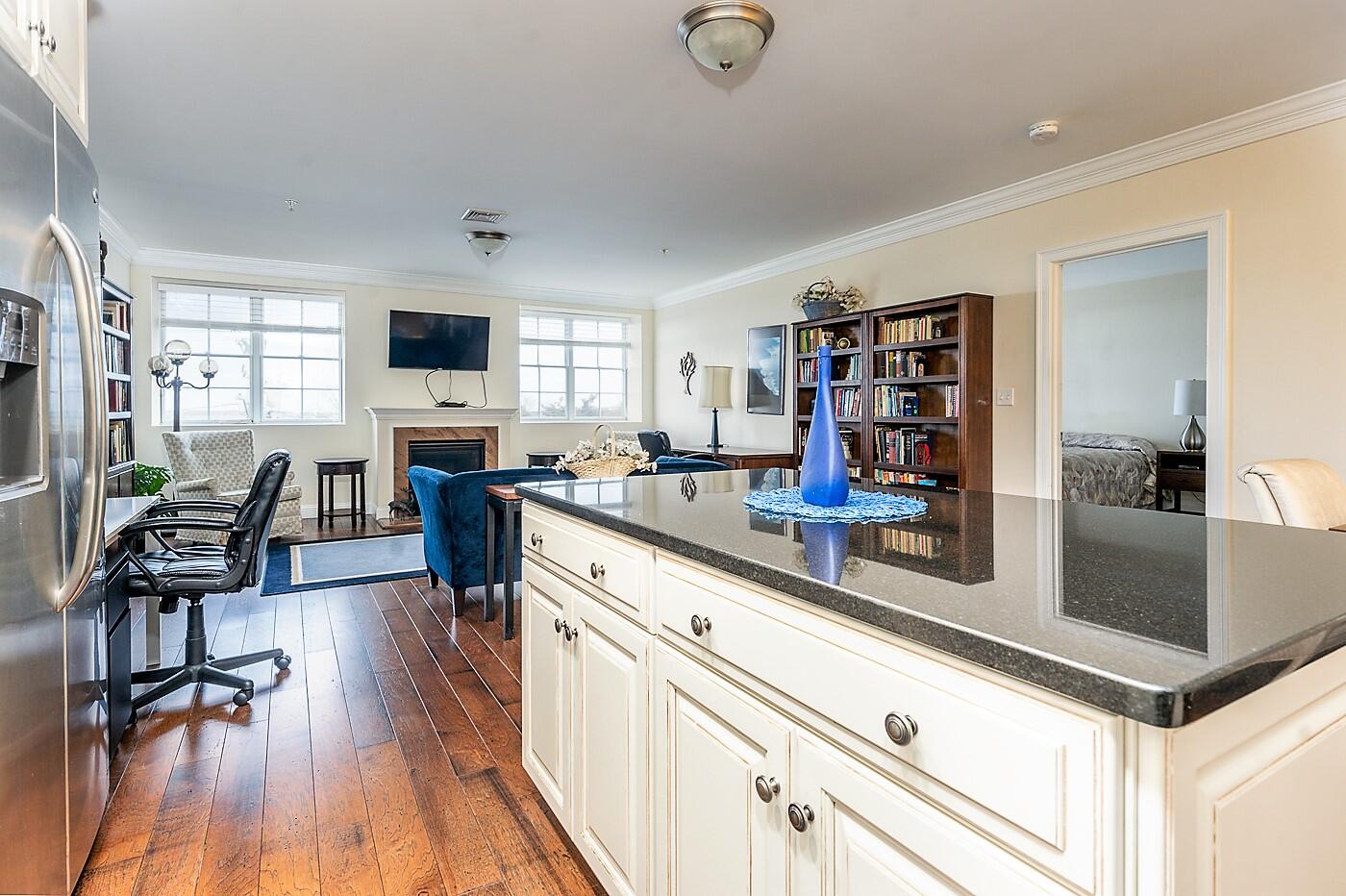 89 Lewis Bay Road, Unit 315 Hyannis, MA 02601 - Photo 15 of 40 kitchen3