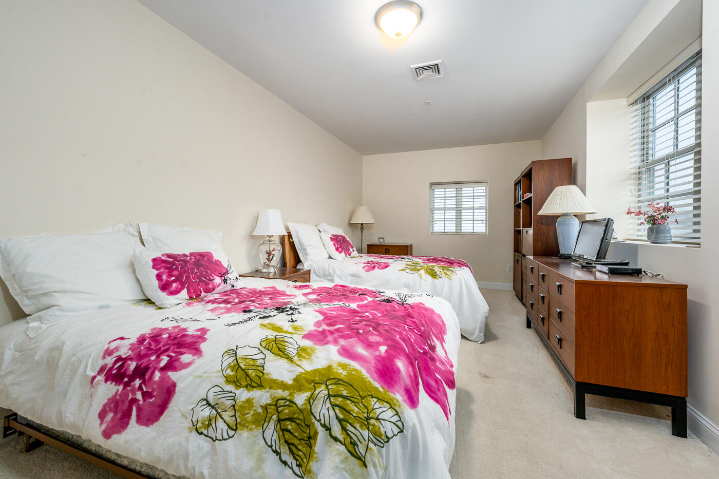 89 Lewis Bay Road, Unit 315 Hyannis, MA 02601 - Photo 27 of 40 2ndbedroom2