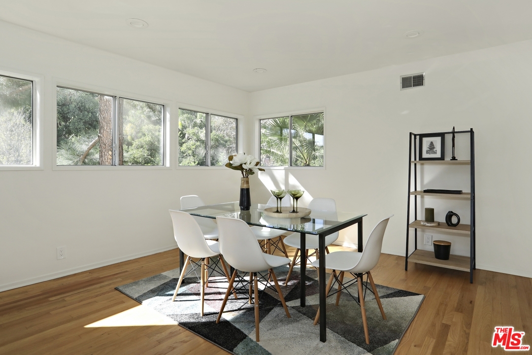 7229 Senalda Road Los Angeles, CA 90068 - Photo 19 of 46