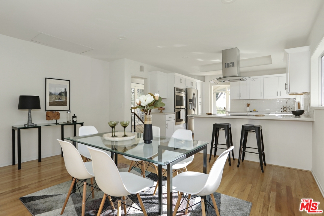 7229 Senalda Road Los Angeles, CA 90068 - Photo 21 of 46