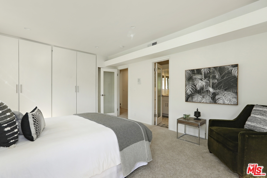 7229 Senalda Road Los Angeles, CA 90068 - Photo 27 of 46