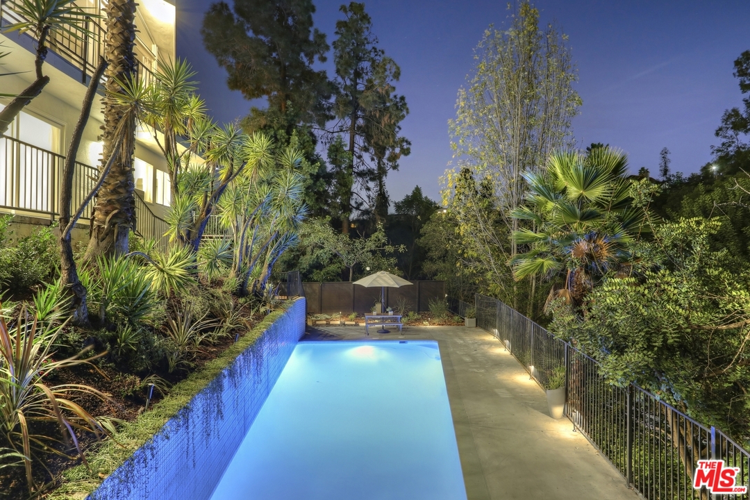 7229 Senalda Road Los Angeles, CA 90068 - Photo 44 of 46