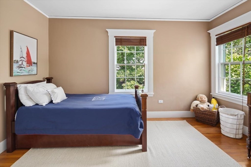 197 North Street Hingham, MA 02043 - Photo 19 of 38