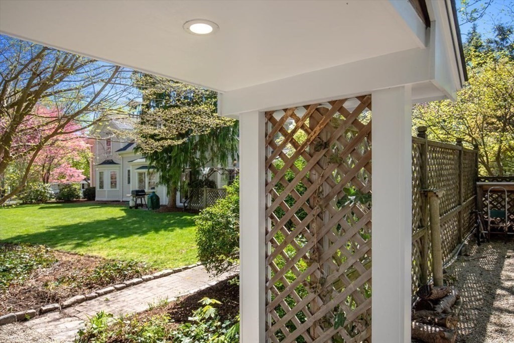 197 North Street Hingham, MA 02043 - Photo 30 of 38