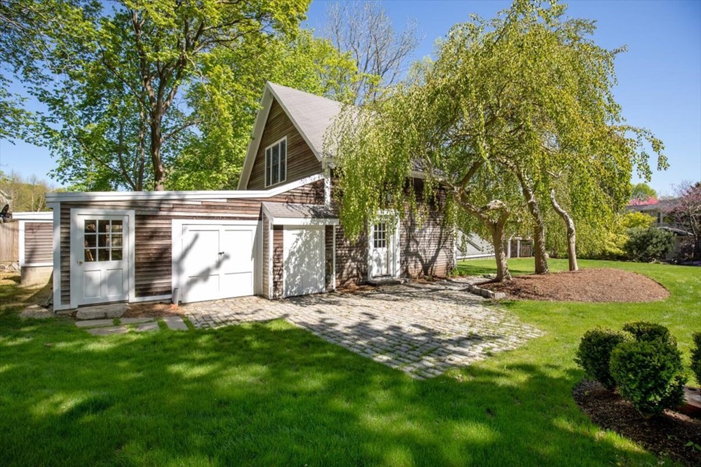 197 North Street Hingham, MA 02043 - Photo 37 of 38