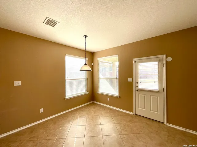 $1,995 | 12114 Sugarberry Way, San Antonio, TX 78253