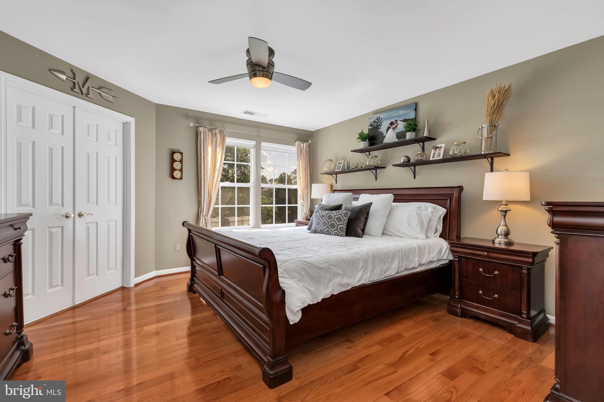 43173 Riders Square Ashburn, VA 20148 - Photo 14 of 35 Master bedroom