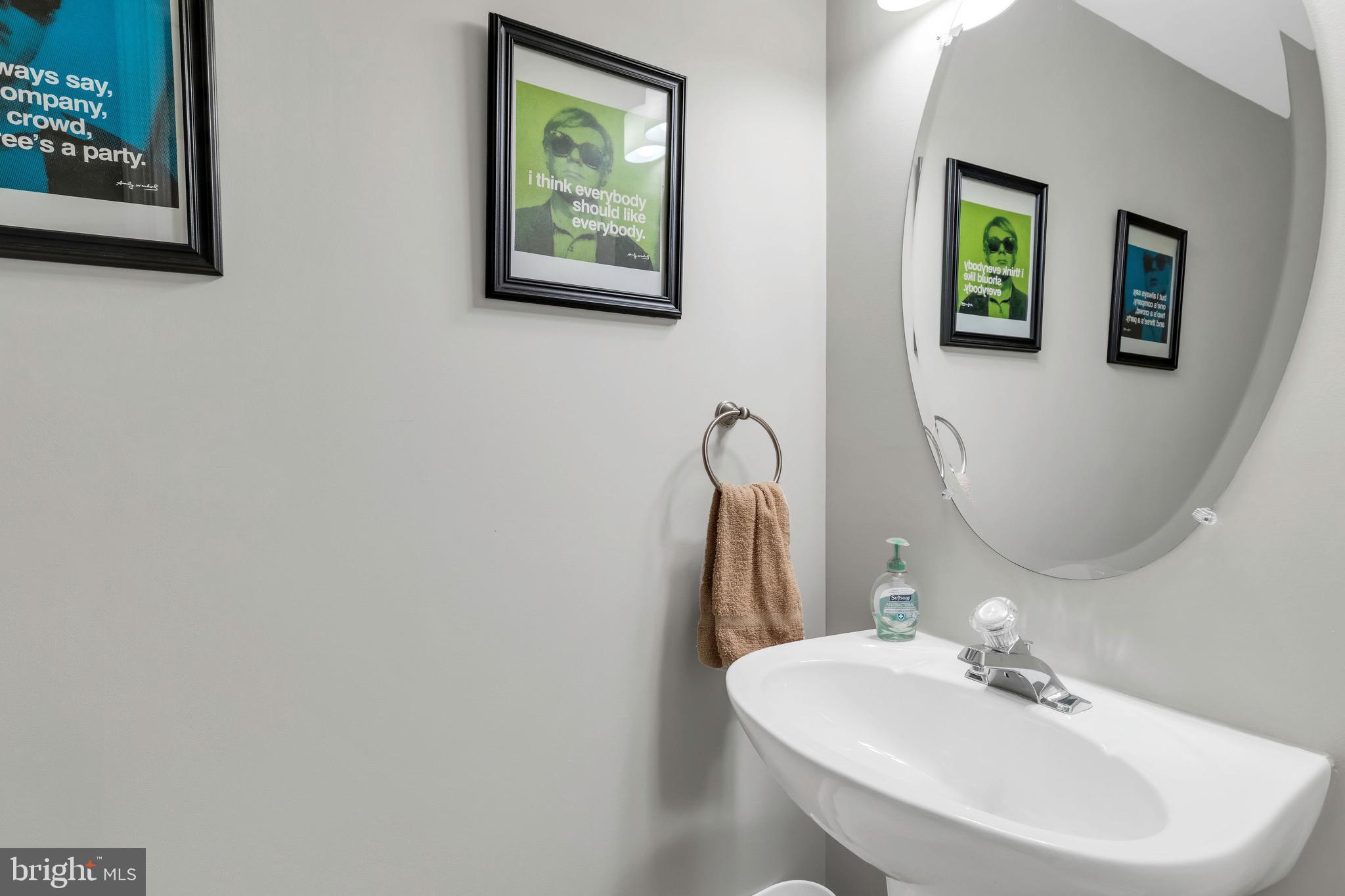 43173 Riders Square Ashburn, VA 20148 - Photo 28 of 35 Lower level powder room