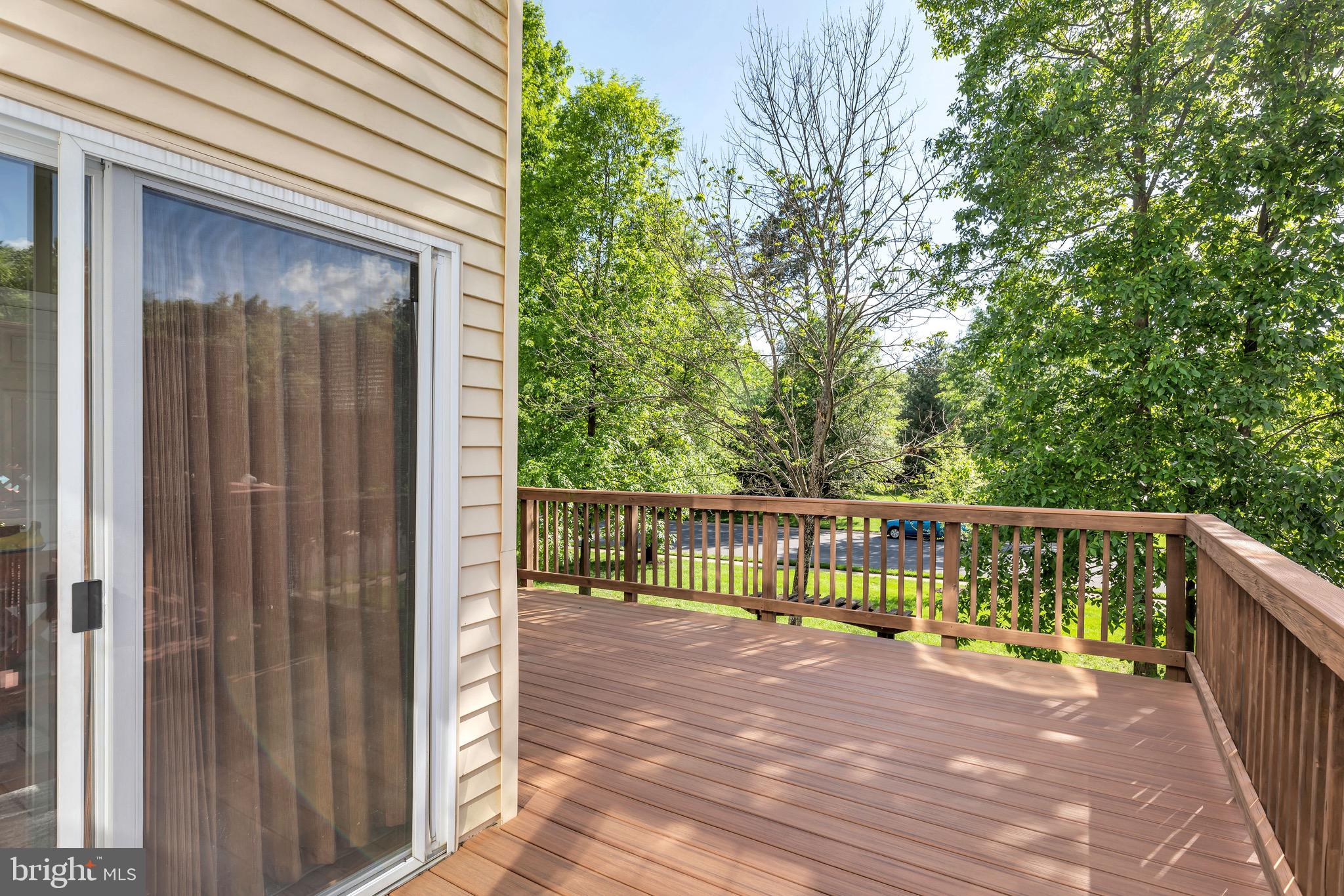43173 Riders Square Ashburn, VA 20148 - Photo 31 of 35 Composite Trex deck