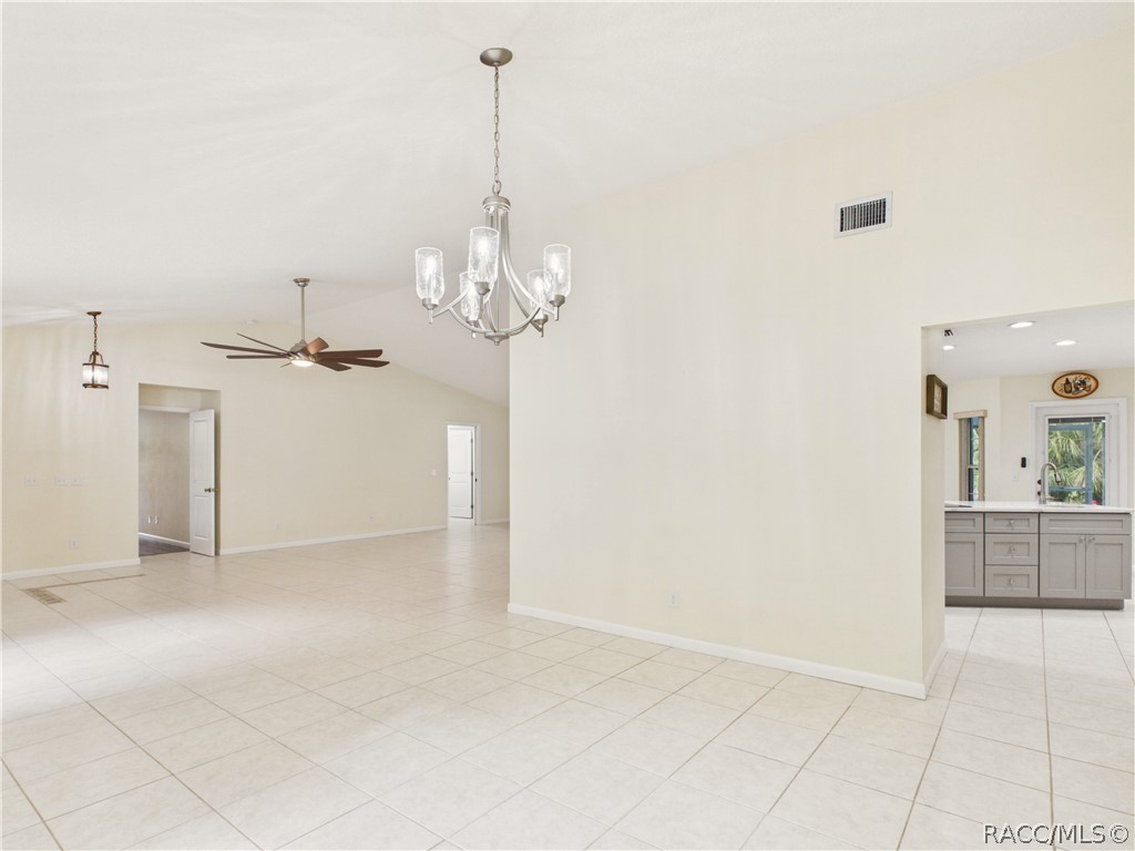 10274 North Rousseau Drive Dunnellon, FL 34433 - Photo 13 of 72