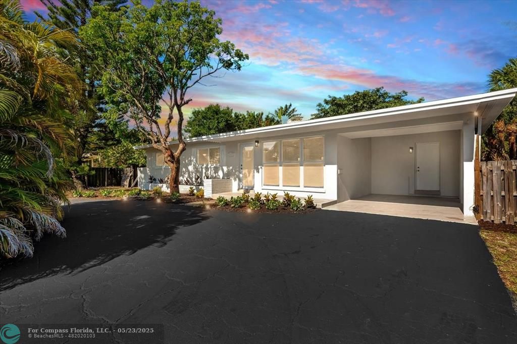 4687 Northeast 18th Ave