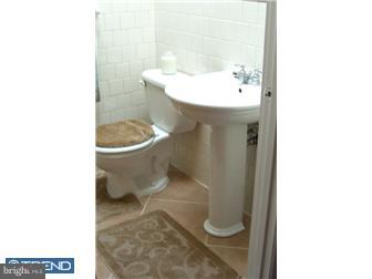 2938 Willits Road Philadelphia, PA 19136 - Photo 6 of 12 Gallery Image 6