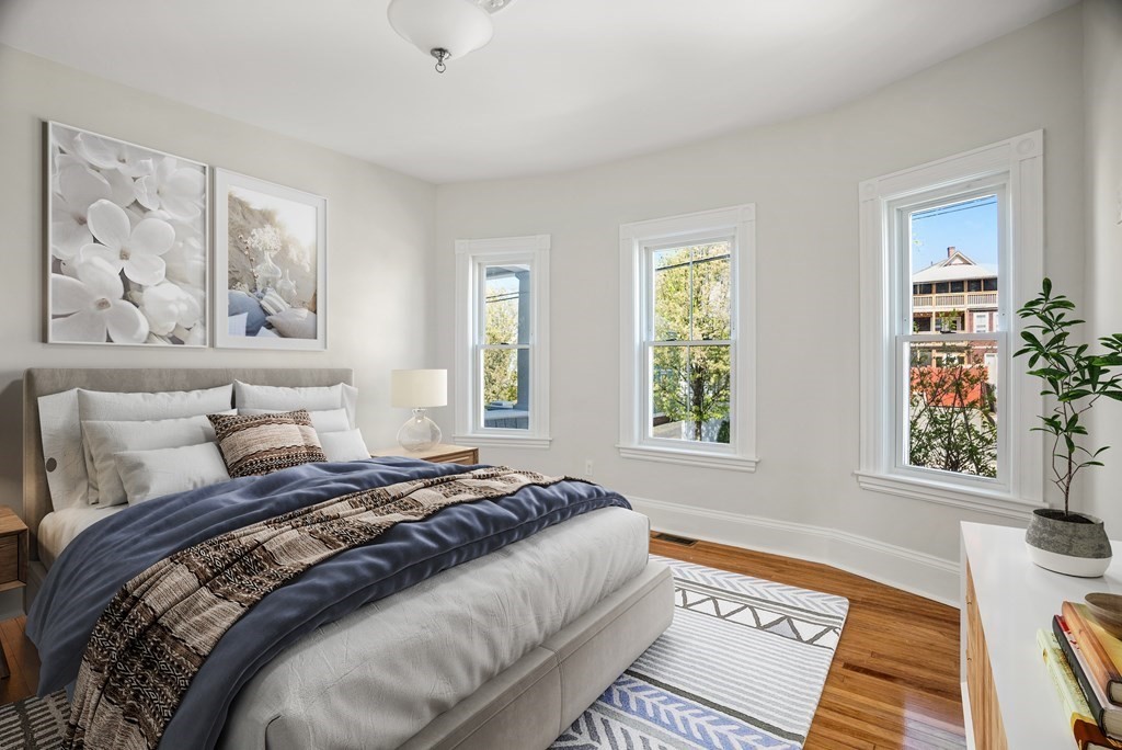 34 Henry Street Everett, MA 02149 - Photo 13 of 41