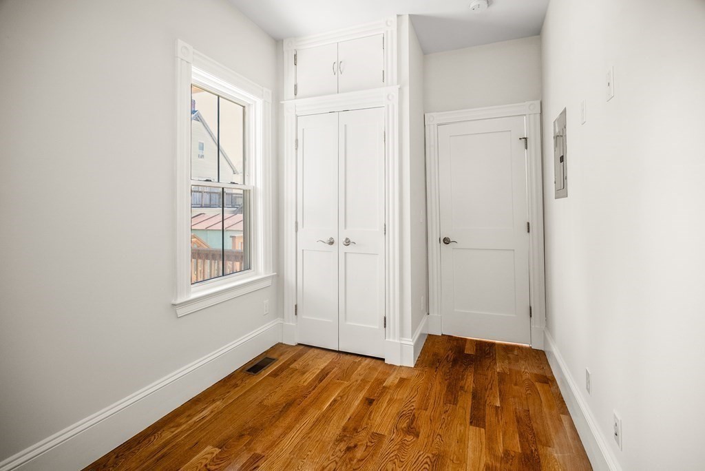 34 Henry Street Everett, MA 02149 - Photo 18 of 41