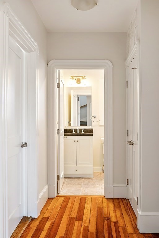 34 Henry Street Everett, MA 02149 - Photo 22 of 41