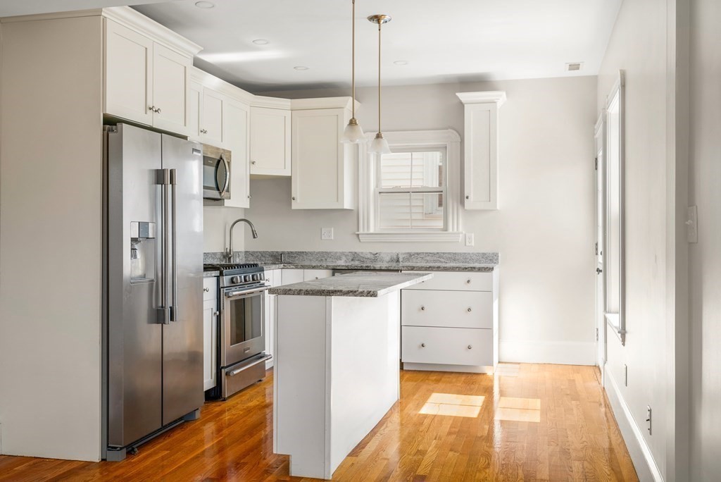 34 Henry Street Everett, MA 02149 - Photo 26 of 41