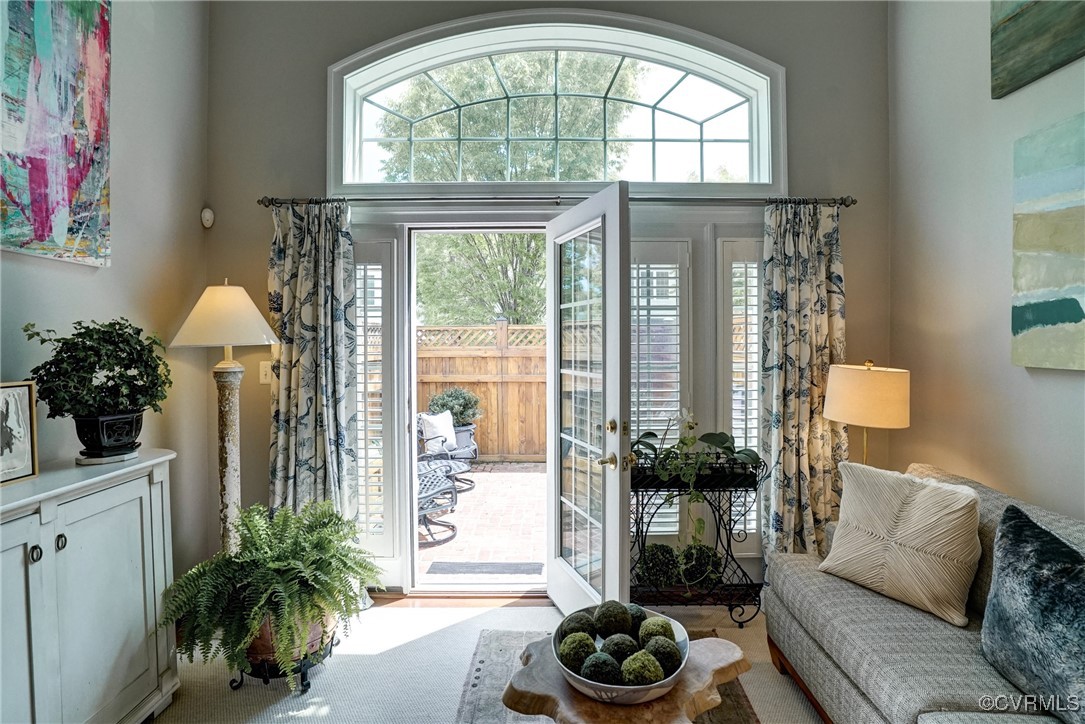 709 Chiswick Park Road Henrico, VA 23229 - Photo 20 of 47 Entryway with healthy amount of natural light
