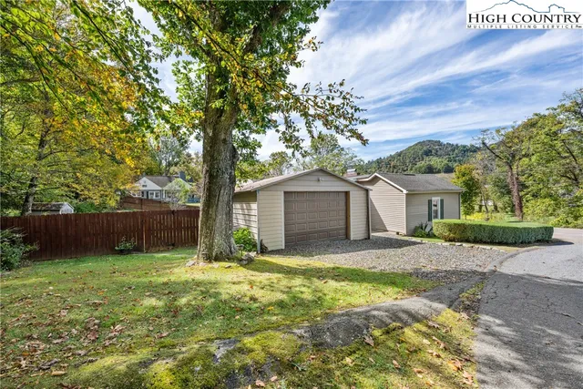 $339,000 | 350 North Main Street, Jefferson, NC 28640