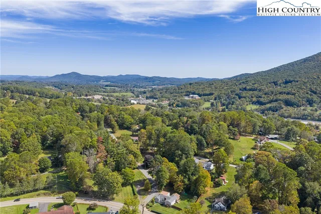 $339,000 | 350 North Main Street, Jefferson, NC 28640