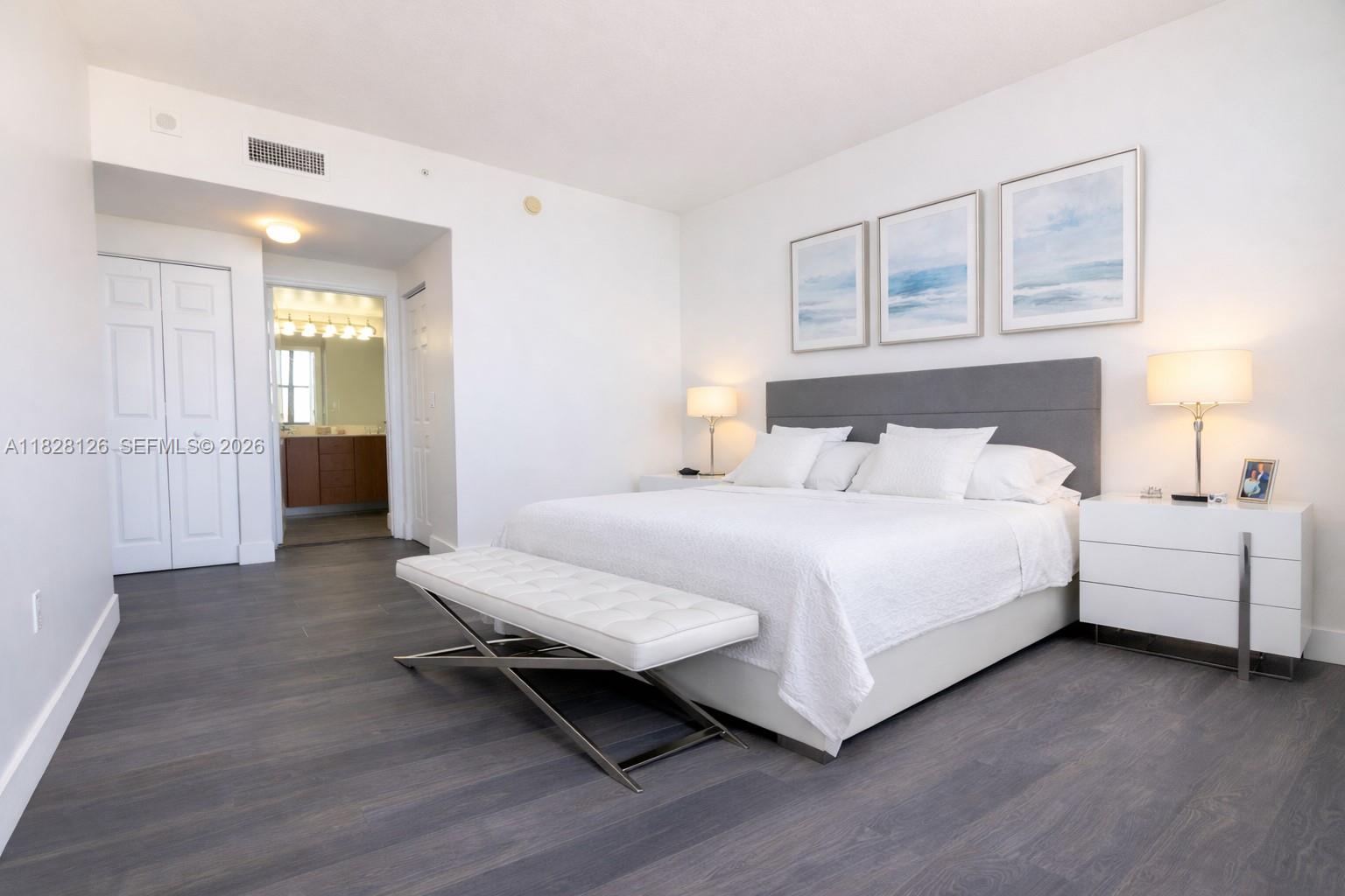 888 Douglas Road, Unit PH07 Coral Gables, FL 33134 - Photo 6 of 30