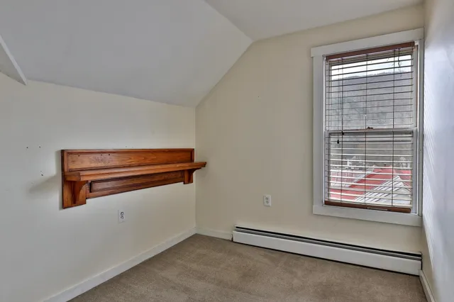 $399,000 | 109 Park Row, Rochester, VT 05767