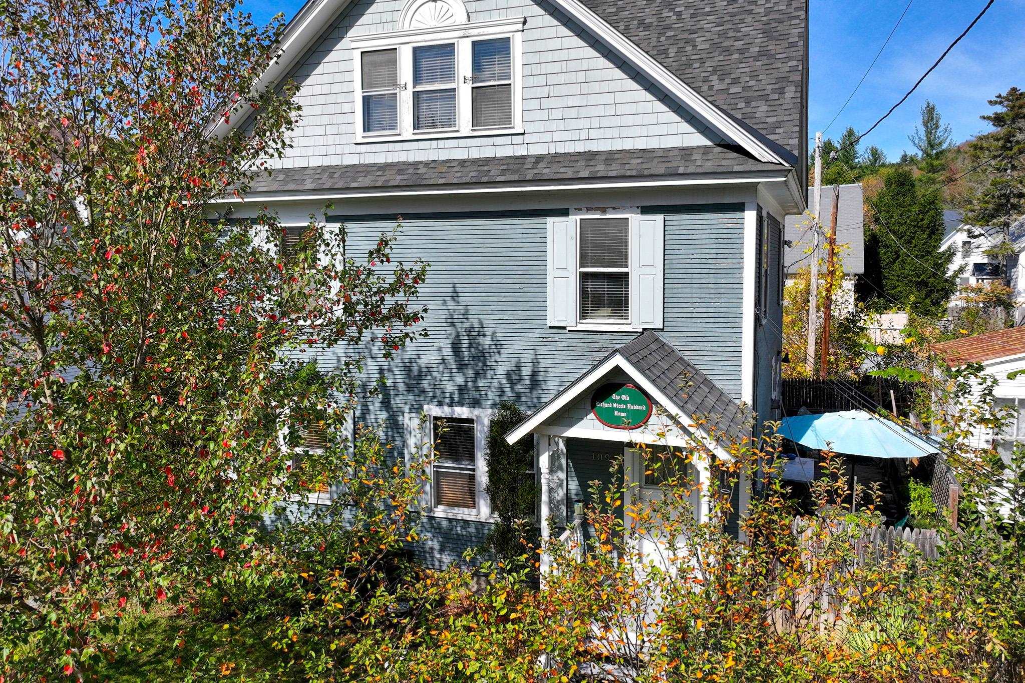 109 Park Row Rochester, VT 05767 - Photo 35 of 41